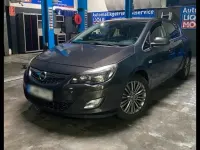 Gebraucht Opel Astra 125 PS (91 kW) 2012 Grün Limousine