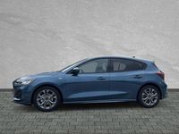 Gebraucht Ford Focus ST-Line 155 PS (114 kW) 2025 Chrome blue metallic Limousine
