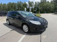 Gebraucht Ford Focus Trend 125 PS (91 kW) 2013 Schwarz Limousine
