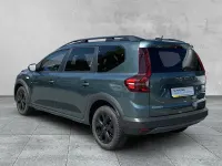 Gebraucht Dacia Jogger Extreme 110 PS (80 kW) 2024 Grün Van / Kleinbus