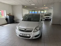 Gebraucht Opel Zafira Innovation 140 PS (102 kW) 2010 Silber Van / Kleinbus