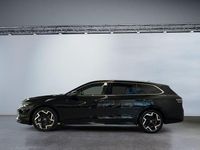 Gebraucht VW Passat R-line 193 PS (141 kW) 2025 Grenadillschwarz Kombi