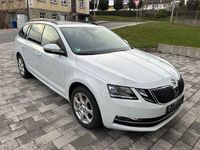 Gebraucht Skoda Octavia Style 150 PS (110 kW) 2019 Weiß Kombi