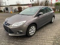 Gebraucht Ford Focus Trend 125 PS (91 kW) 2012 Braun Limousine