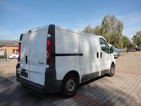 gebraucht Renault Trafic Kasten L1H1 2,7t / AHK / TÜV 08.2024