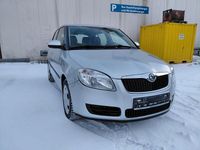 Gebraucht Skoda Fabia Ambiente 69 PS (50 kW) 2008 Silber Kleinwagen