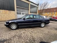Gebraucht BMW 728 193 PS (141 kW) 1998 Blau Limousine