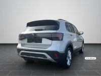 Gebraucht VW T-Cross Life 95 PS (69 kW) 2025 Reflexsilber metallic (metallic) SUV