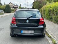 gebraucht BMW 118 d M-Paket *Schiebedach