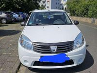 Gebraucht Dacia Sandero 75 PS (55 kW) 2010 Limousine