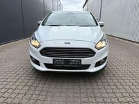 Gebraucht Ford S-MAX S 179 PS (131 kW) 2017 Weiß Van / Kleinbus