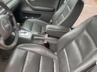 Gebraucht Audi A4 163 PS (119 kW) 2002 Schwarz Kombi