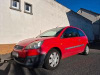 Gebraucht Ford Fiesta 60 PS (44 kW) 2006 Rot Kleinwagen