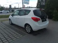 Gebraucht Opel Meriva Edition 110 PS (80 kW) 2012 Weiß Van / Kleinbus
