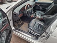 Gebraucht BMW 525 Exclusive 192 PS (141 kW) 2004 Silber Limousine