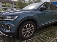 Gebraucht VW T-Roc Style 150 PS (110 kW) 2023 Blau SUV