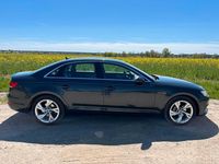 Gebraucht Audi A4 Comfort 192 PS (141 kW) 2016 Grau Limousine