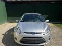 Gebraucht Ford Fiesta Trend 82 PS (60 kW) 2009 Silber Kleinwagen