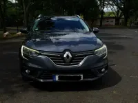 Gebraucht Renault Mégane Play 110 PS (80 kW) 2017 Grau Limousine