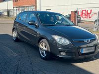 Gebraucht Hyundai i30 109 PS (80 kW) 2009 Schwarz Kleinwagen