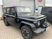 Neu BAW 212 166 PS (122 kW) 2026 Schwarz und graumatt SUV