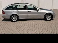 Gebraucht Mercedes C180 Classic 143 PS (105 kW) 2006 Silber Kombi