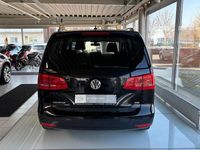 Gebraucht VW Touran Style 105 PS (77 kW) 2012 Schwarz Van / Kleinbus