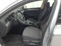 Gebraucht VW Passat 150 PS (110 kW) 2022 Silber Kombi