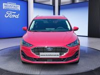Gebraucht Ford Focus Titanium 155 PS (114 kW) 2024 Fantasticrot metallic Kombi