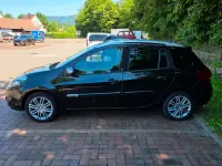 Gebraucht Renault Clio GrandTour 100 PS (73 kW) 2011 Schwarz Kombi