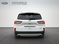 Gebraucht Ford Kuga Titanium 224 PS (164 kW) 2022 Frostweiss SUV