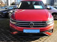 Gebraucht VW Tayron Life 150 PS (110 kW) 2023 Rot SUV