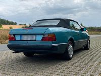 Gebraucht Mercedes E320 220 PS (161 kW) 1993 Grün Cabrio