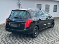 Gebraucht Peugeot 308 SW Active 111 PS (81 kW) 2011 Schwarz Kombi