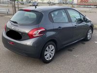 gebraucht Peugeot 208 1.2 Allure PureTech