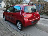 Second-hand Renault Twingo Rip Curl 75 CP (55 kW) 2009 Roșu Hatchback
