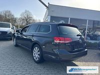 Gebraucht VW Passat Comfortline 150 PS (110 kW) 2018 Grau Kombi