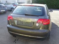 Gebraucht Audi A3 Attraction 125 PS (91 kW) 2011 Grau Kleinwagen