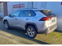 Gebraucht Toyota RAV4 Hybrid Team 218 PS (160 kW) 2022 Lichtsilber metallic (metallic) SUV