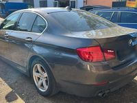 Gebraucht BMW 525 204 PS (150 kW) 2010 Braun Limousine