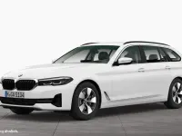 Gebraucht BMW 520 Efficient Dynamics 190 PS (139 kW) 2023 Weiß Limousine