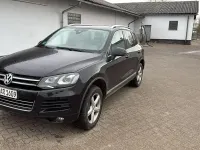 Usata VW Touareg 245 CV (180 kW) 2014 Nero SUV