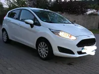Gebraucht Ford Fiesta 75 PS (55 kW) 2016 Weiß Kleinwagen