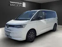 Gebraucht VW Multivan Life 150 PS (110 kW) 2023 Weiß Van / Kleinbus