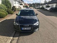 gebraucht Audi A3 A31.6 TDI Attraction