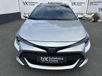 Gebraucht Toyota Corolla Team 184 PS (135 kW) 2022 Precious silver Kombi