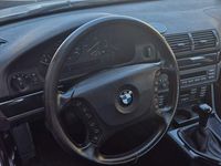 Gebraucht BMW 520 170 PS (125 kW) 2003 Silber Limousine