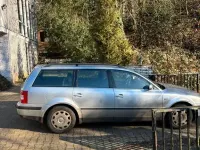 Gebraucht VW Passat Comfortline 101 PS (74 kW) 2001 Silber Kombi