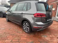 Gebraucht VW Golf VII Join 116 PS (85 kW) 2019 Grau Limousine