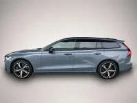 Gebraucht Volvo V60 Plus 455 PS (334 kW) 2023 Manufacturer Kombi